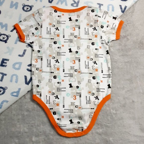 ❄️ 6-9m | Kenneth Cole Reaction | Bodysuit/Onesie - Picture 3 of 5